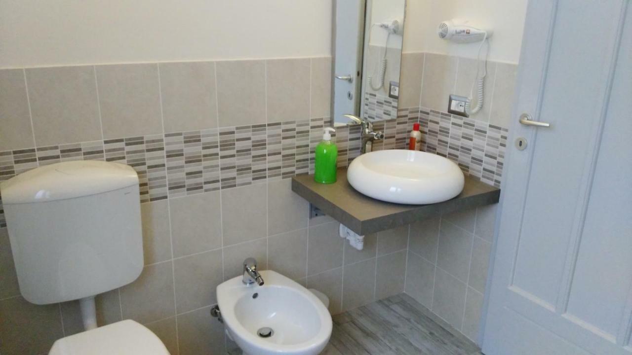 Sogni D'Arte Hotel Romagnano Sesia Luaran gambar