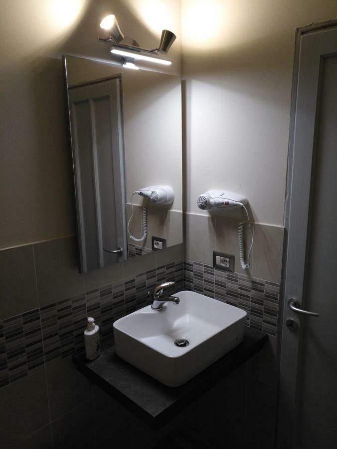 Sogni D'Arte Hotel Romagnano Sesia Luaran gambar